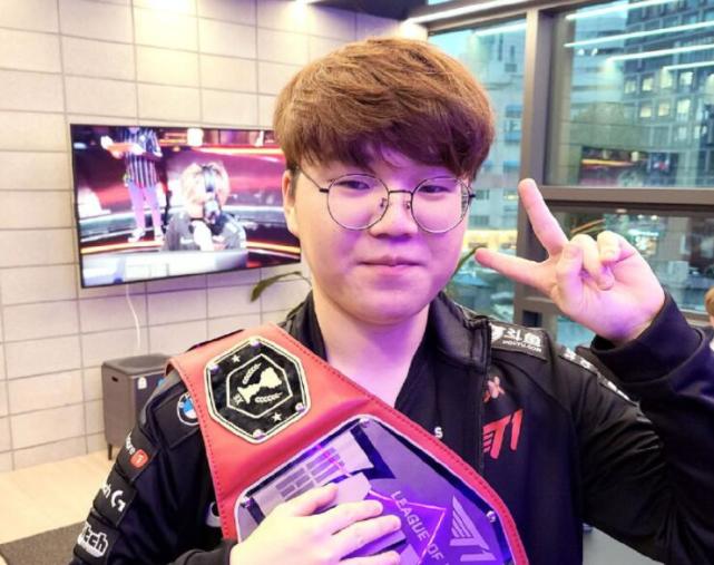 陈哲宣展现 陈哲宣展现