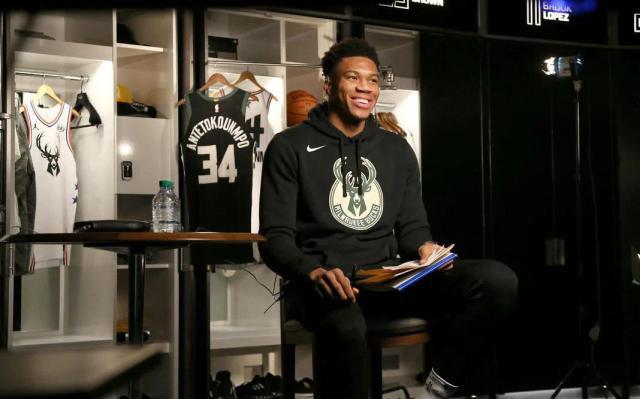 强调单手可 强调单手可