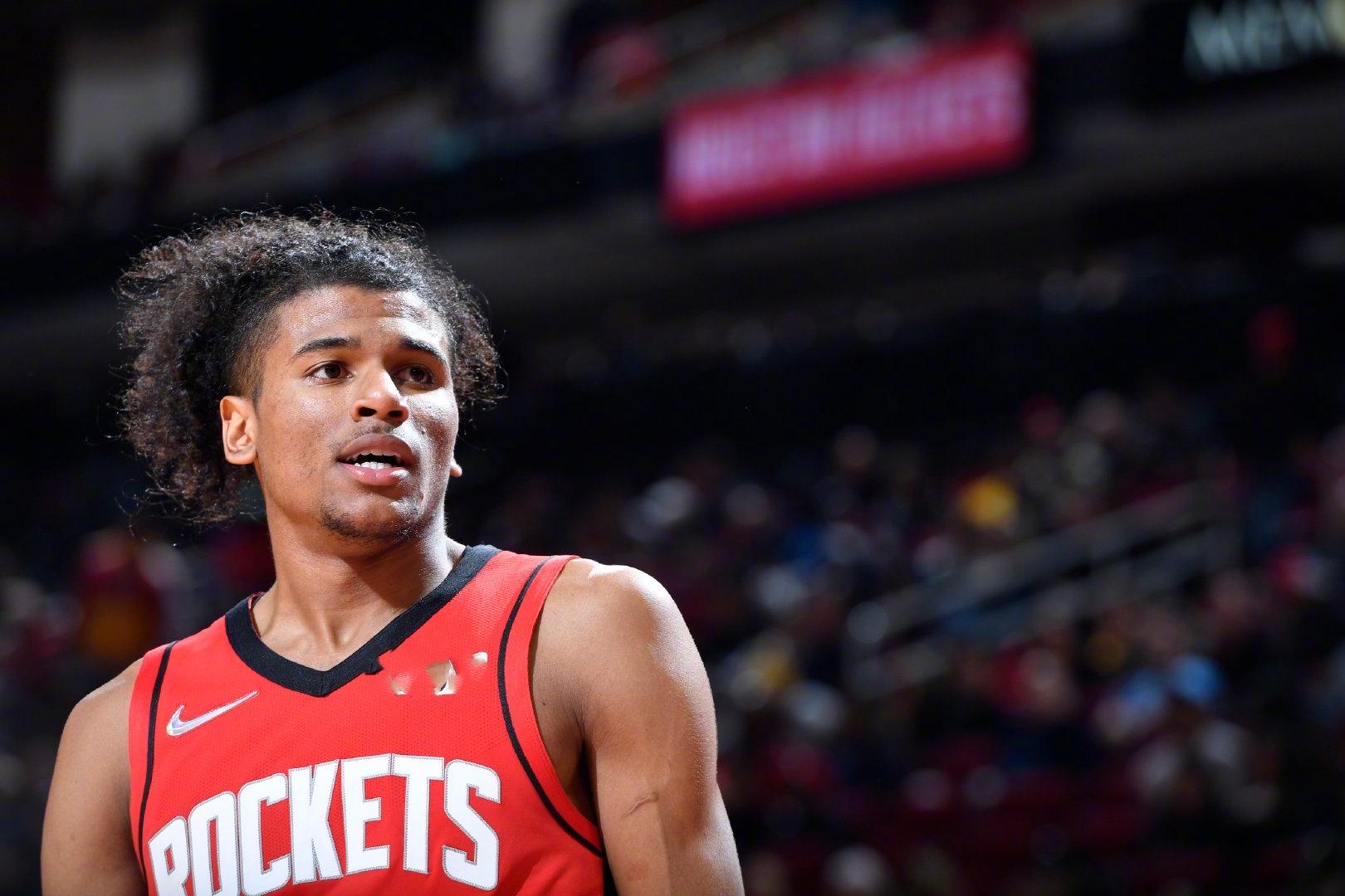 面对日本队 面对日本队