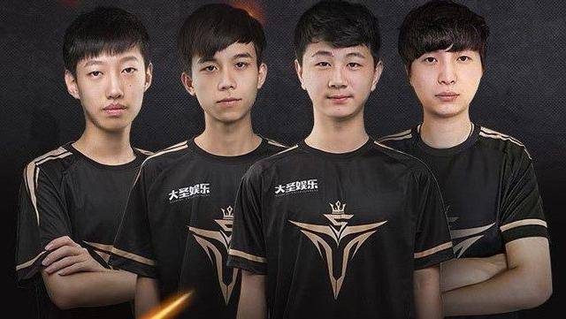 28082