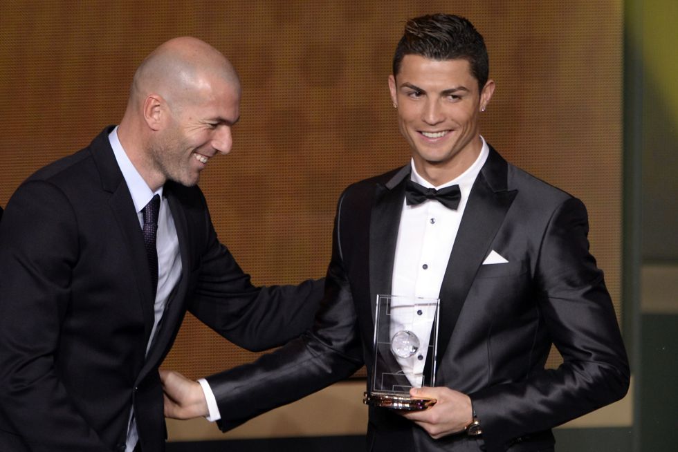 弱侧低人收 弱侧低人收
